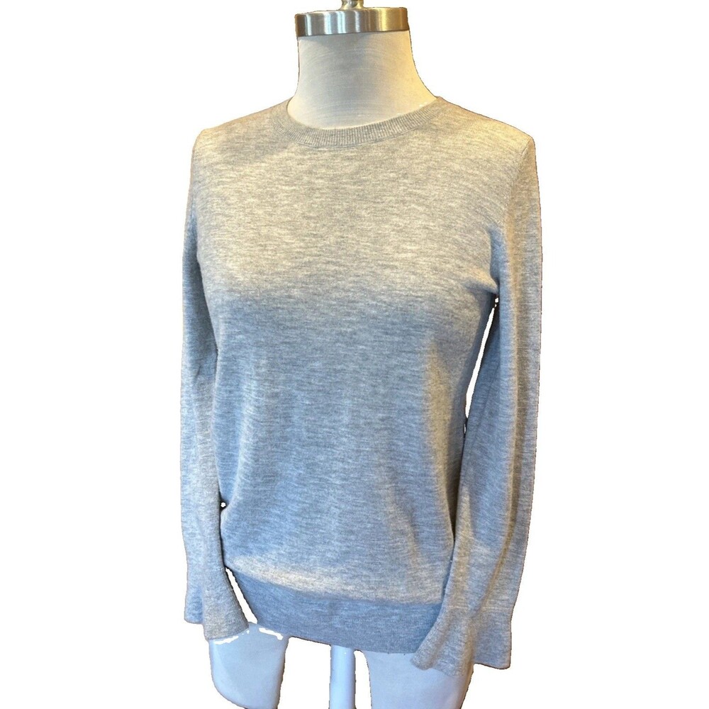 $95 Talbots Lambswool Blend Sweater Small Petite Gray Tulip Sleeves Luxury Soft